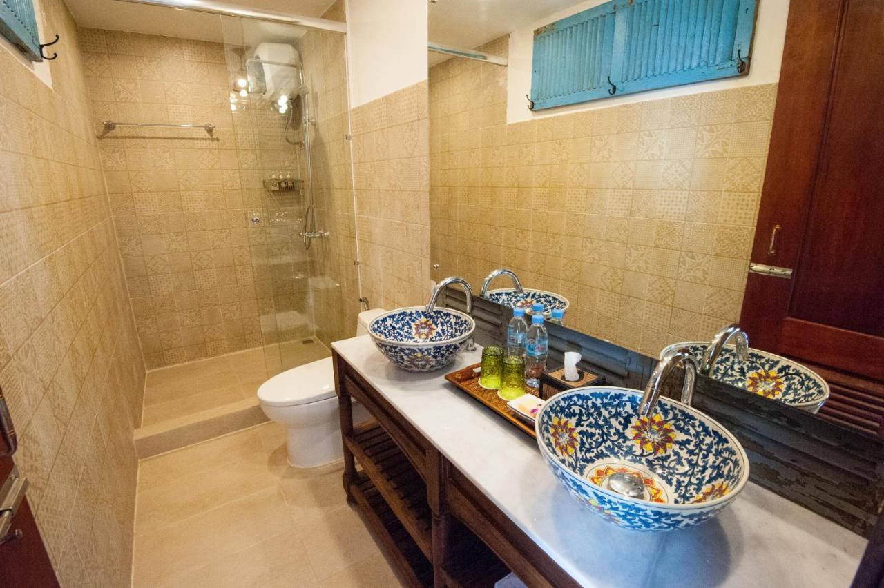 Khmer Surin Boutique Guesthouse Phnom Penh Exterior foto