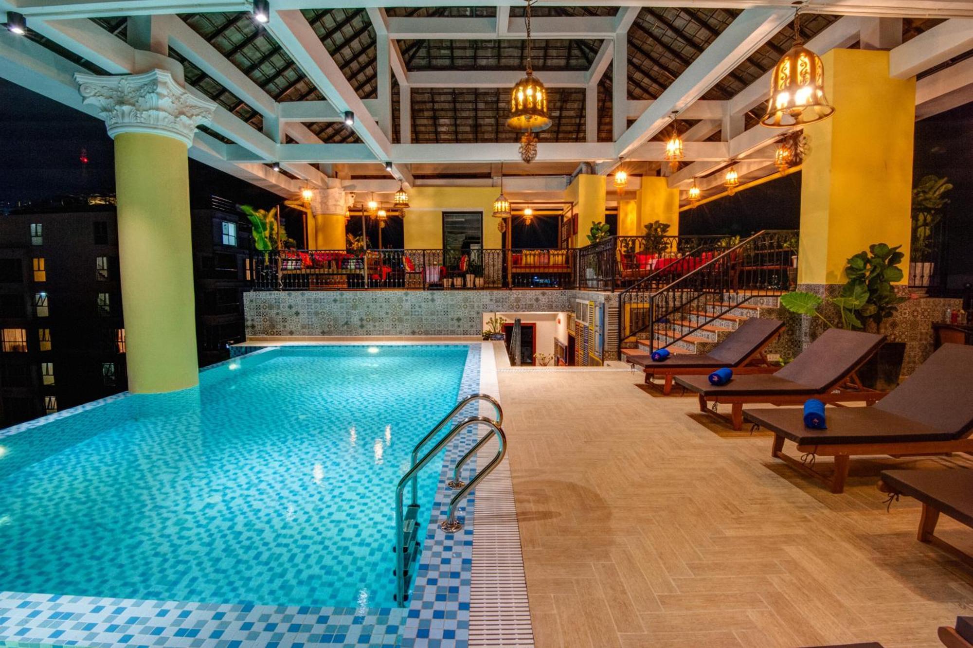 Khmer Surin Boutique Guesthouse Phnom Penh Exterior foto